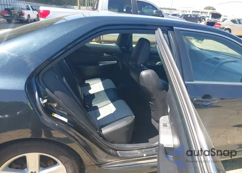 2014 Toyota Camry Se z USA, uszkodzony, nr VIN 4T1BF1FKXEU325157